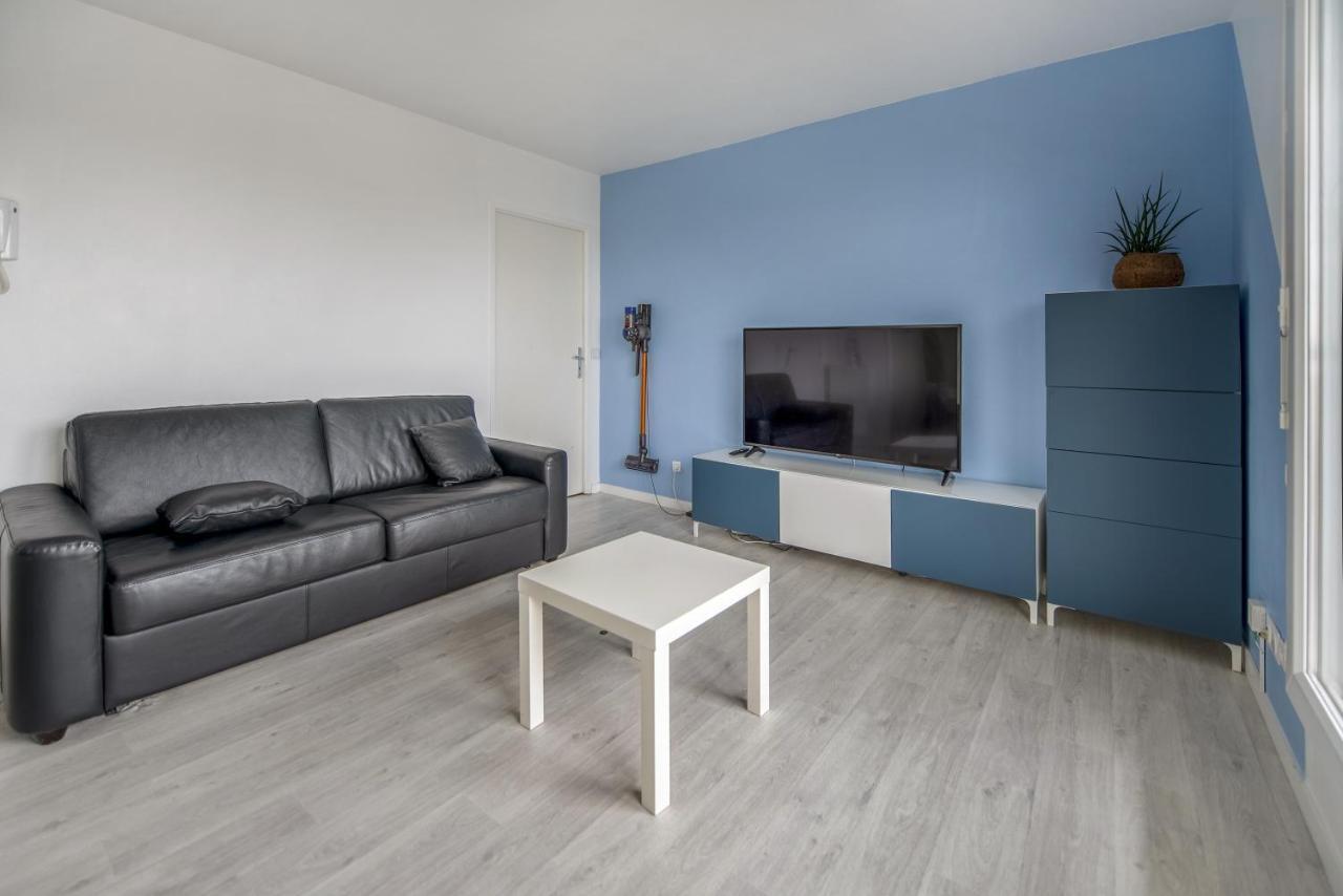 Bel Appartement De 2 Chambres A 40 Min De Paris Courcouronnes Zewnętrze zdjęcie
